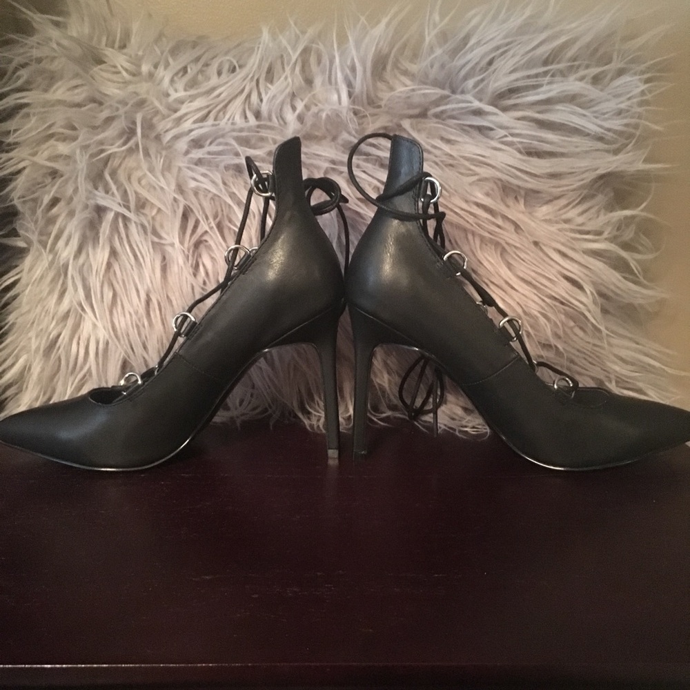 NIB Nasty Gal Lace Up Heels! Size 8